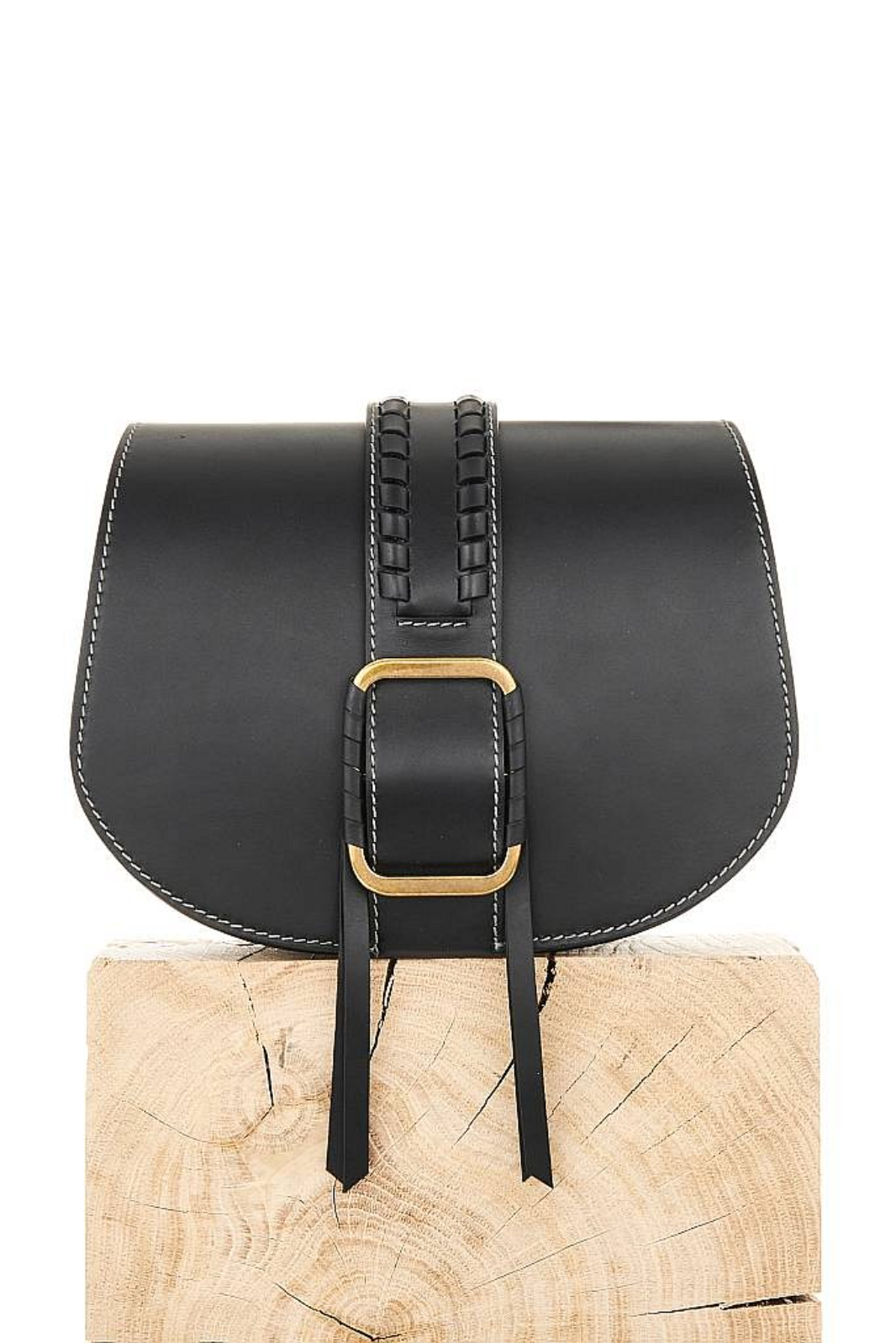 black medium bag