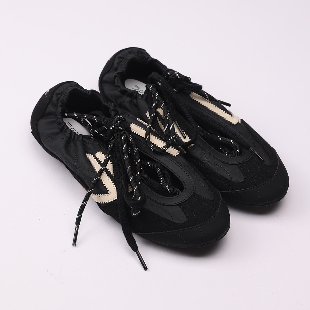 PU802L-001_BLACKOUT-2-1
