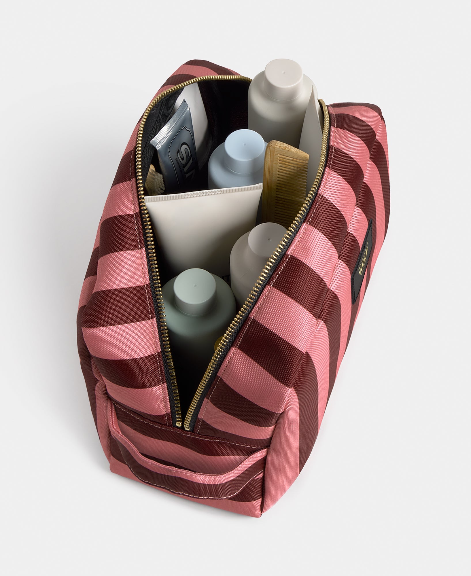 daily_large_toiletry_bag_sophie_TL260038_8474406999374_interior_04