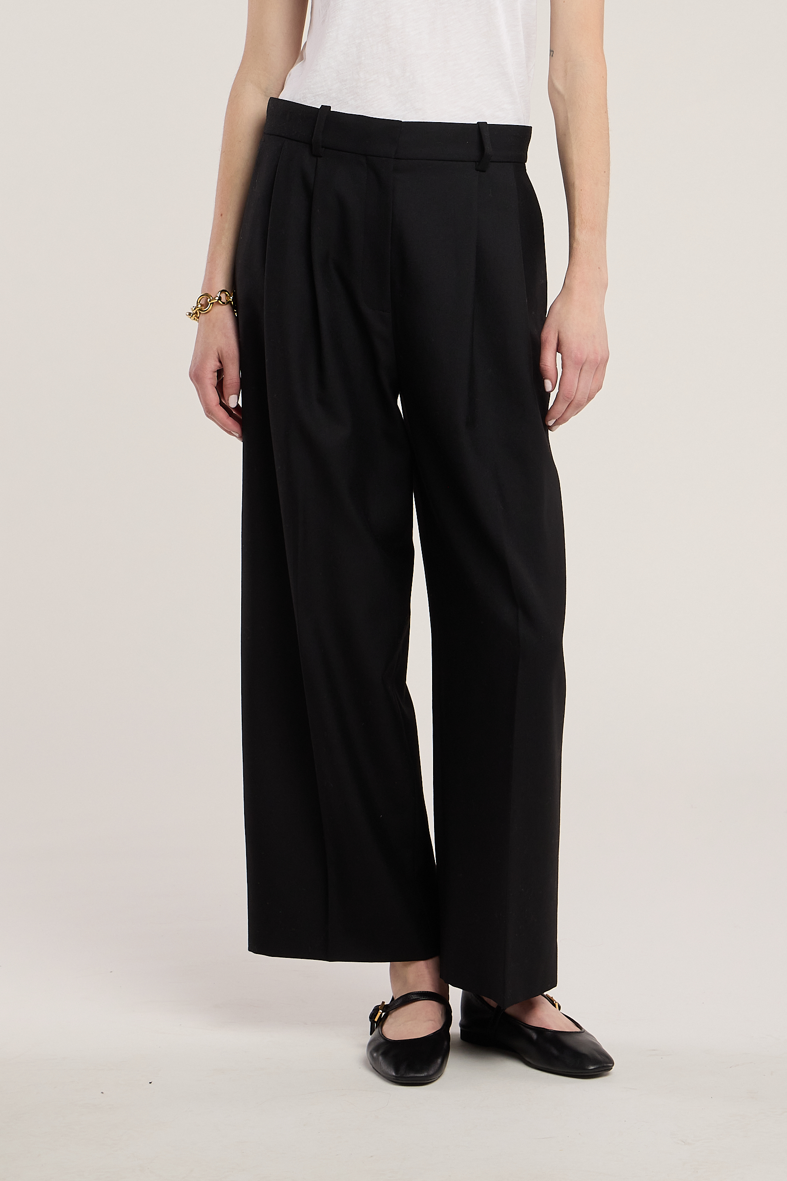 woolblendtwill-karsyn07-black-2988-2